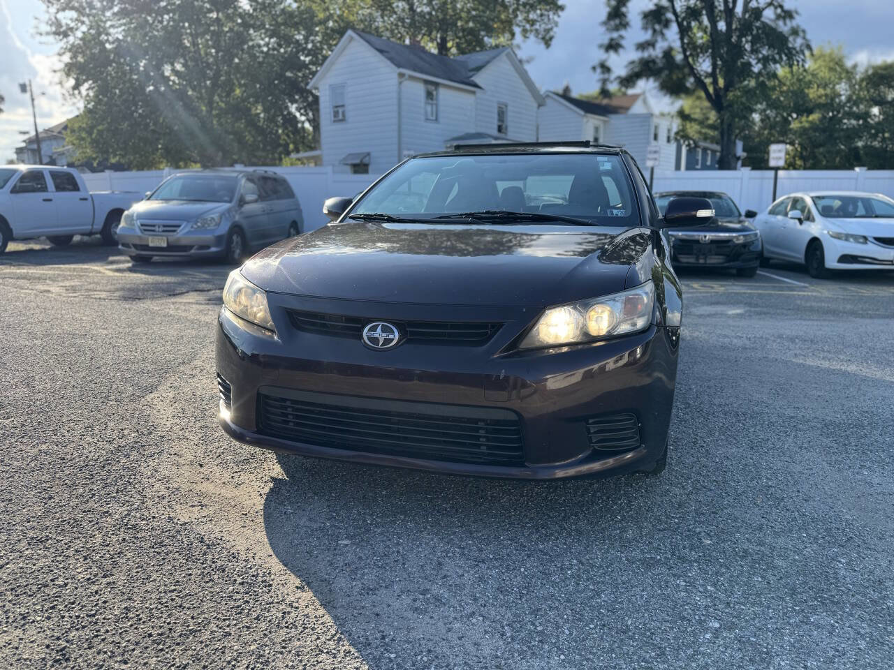 Used 2011 Scion tC Base 2dr Coupe 6A image 2