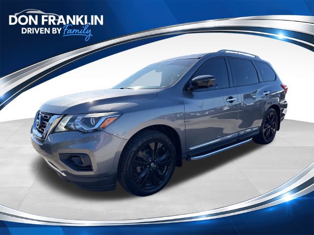 Used 2017 Nissan Pathfinder Platinum w/ Family Entertainment Package