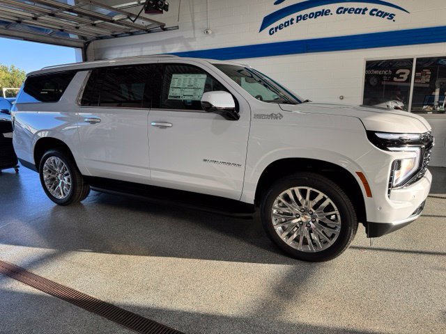 New 2027 Chevrolet Suburban High Country w/ Sun And Tow Package AWD/4WD image 13