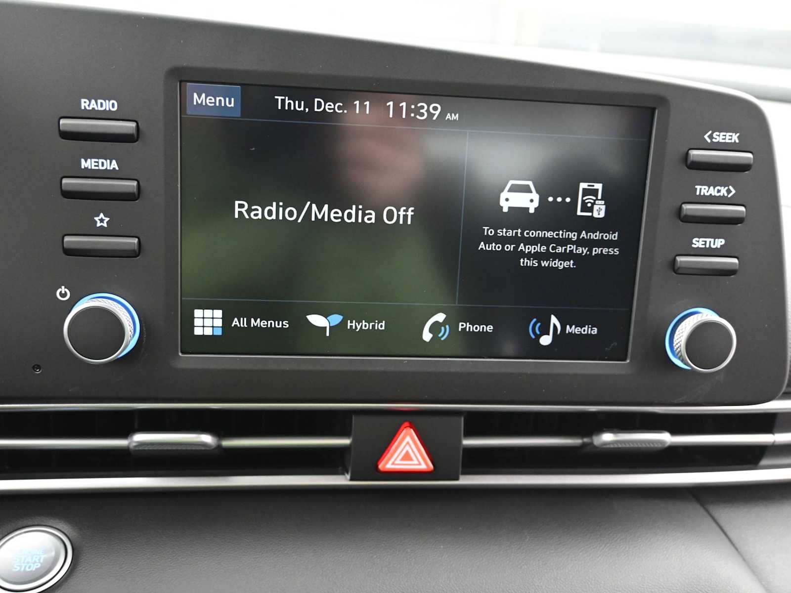 New 2026 Hyundai Elantra Blue w/ Cargo Package image 17