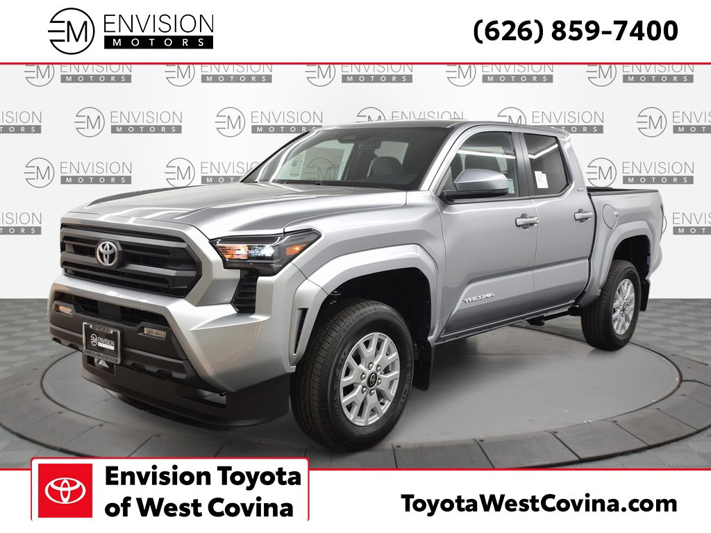 New 2025 Toyota Tacoma SR5