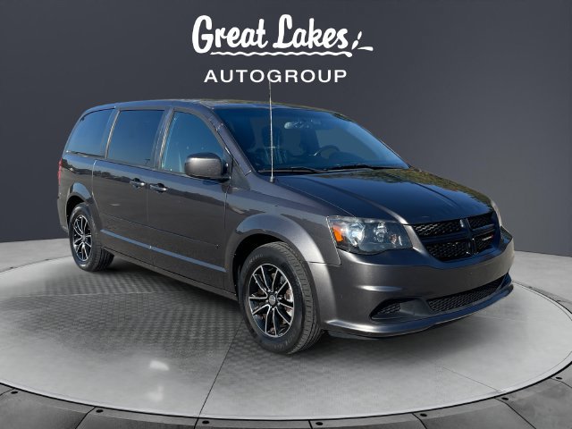 Used 2015 Dodge Grand Caravan SE w/ Quick Order Package 29E SE FWD image 7