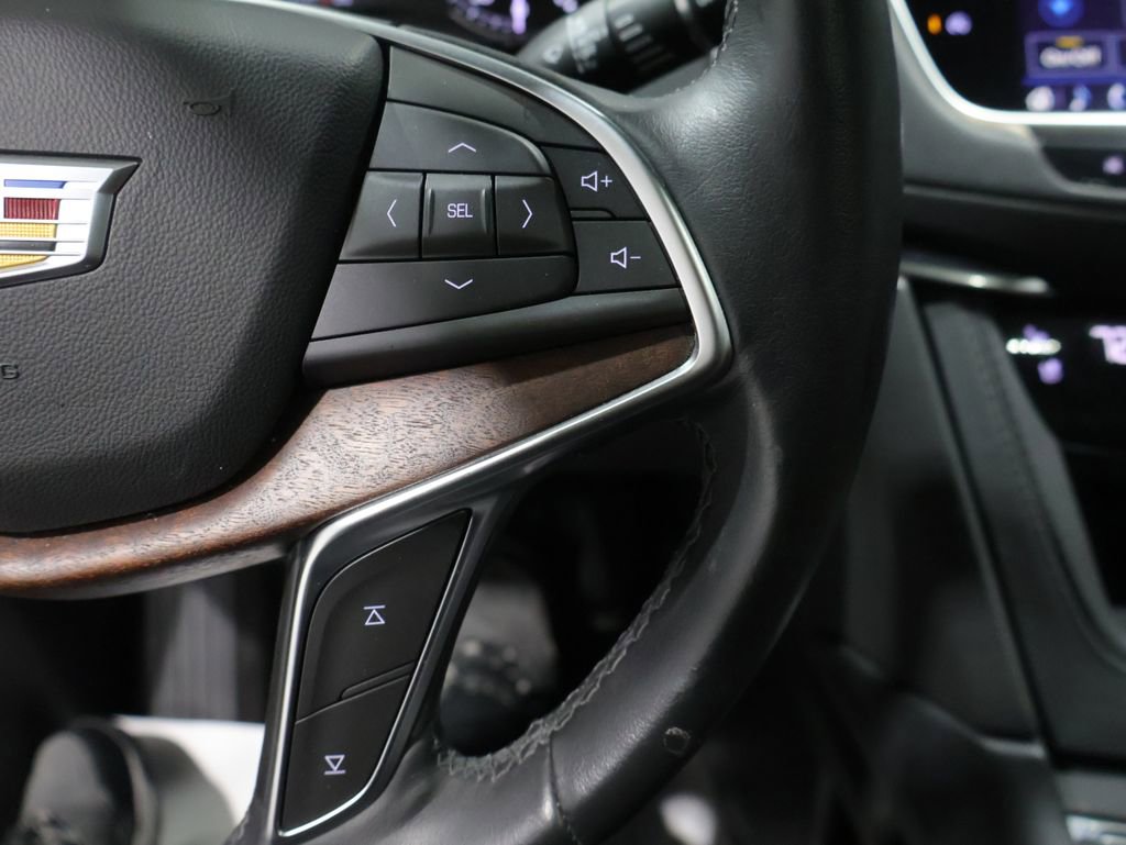 Used 2024 Cadillac XT5 Premium Luxury w/ LPO, Floor Liner Package image 43