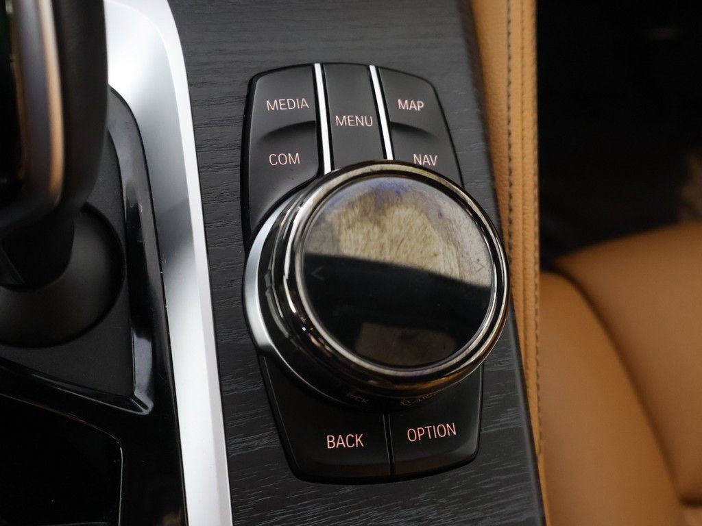 Used 2023 BMW M550i xDrive w/ Executive Package AWD/4WD image 56