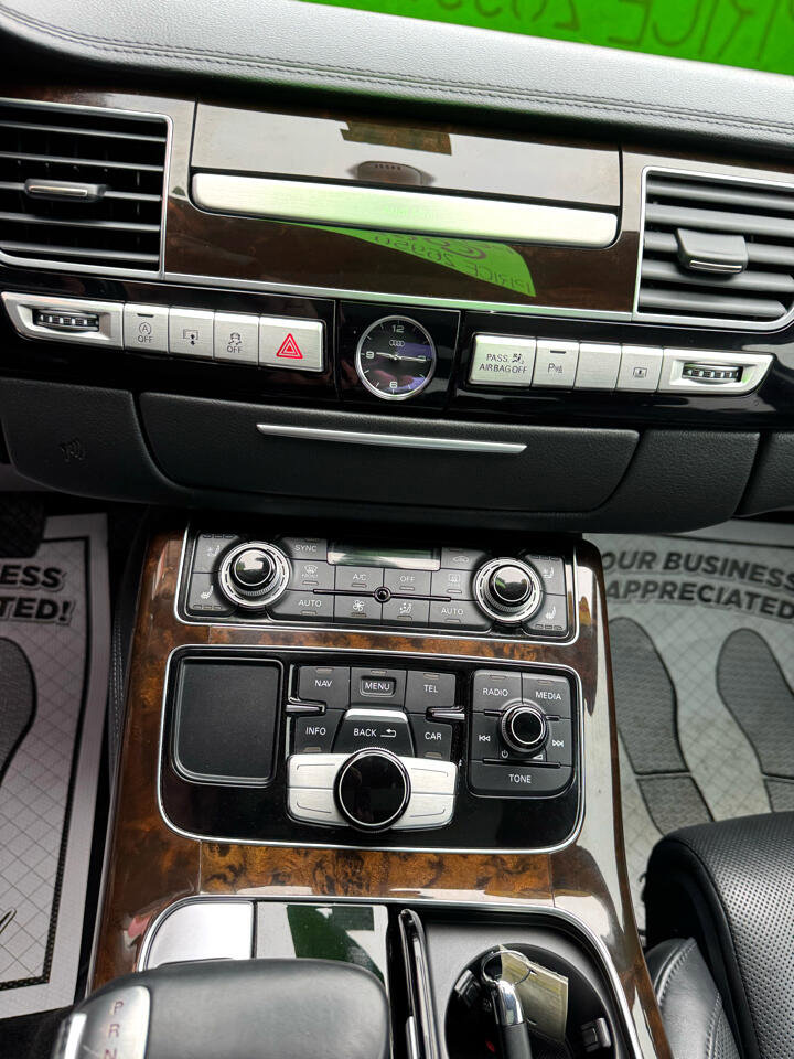 Used 2017 Audi A8 L 4.0T image 11