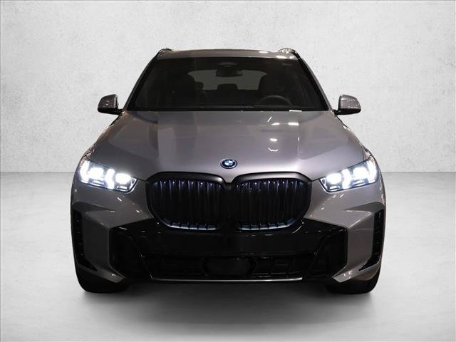New 2026 BMW X5 xDrive50e w/ M Sport Package AWD/4WD image 5