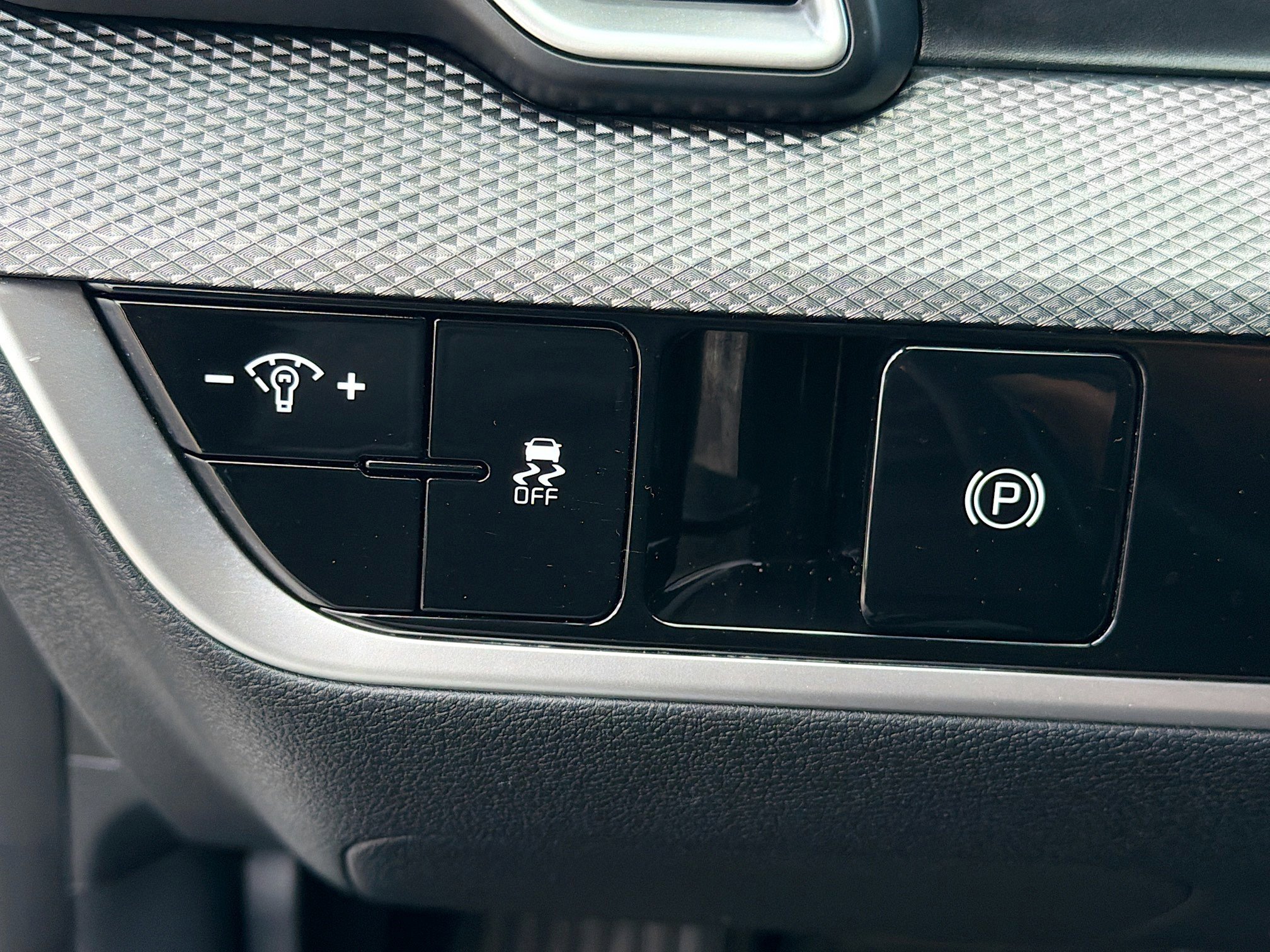 Used 2024 Kia Sportage LX image 31