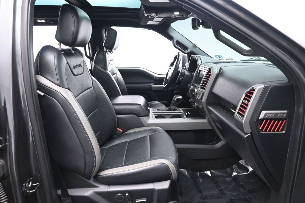 Used 2018 Ford F150 Raptor w/ Equipment Group 802A Luxury AWD/4WD image 22