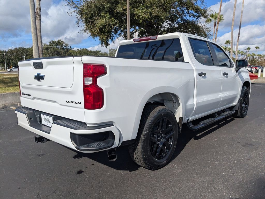 Used 2023 Chevrolet Silverado 1500 Custom w/ LPO, Dark Essentials Package image 4