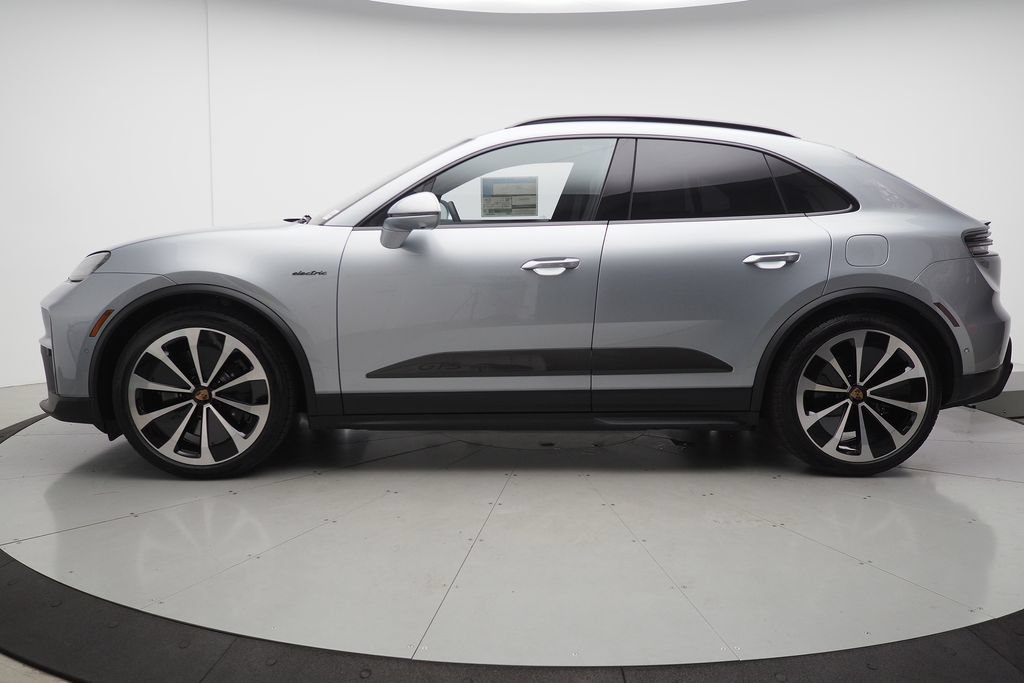 New 2026 Porsche Macan GTS Electric AWD/4WD image 8