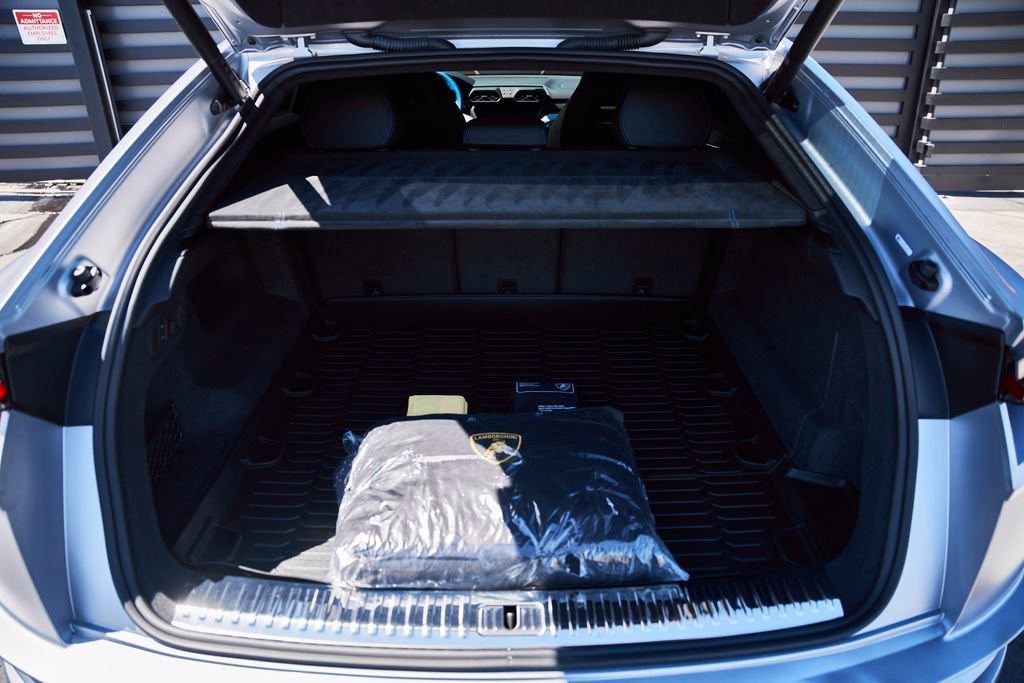 Used 2024 Lamborghini Urus S image 17