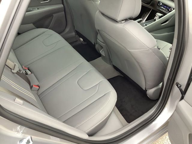 Certified 2025 Hyundai Elantra Sport w/ Cargo Package FWD image 25