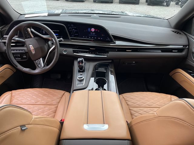 Used 2024 Cadillac Escalade Sport w/ LPO, ONYX Package AWD/4WD image 23