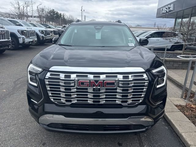 New 2026 GMC Terrain Denali w/ LPO, Black Badging Package image 2