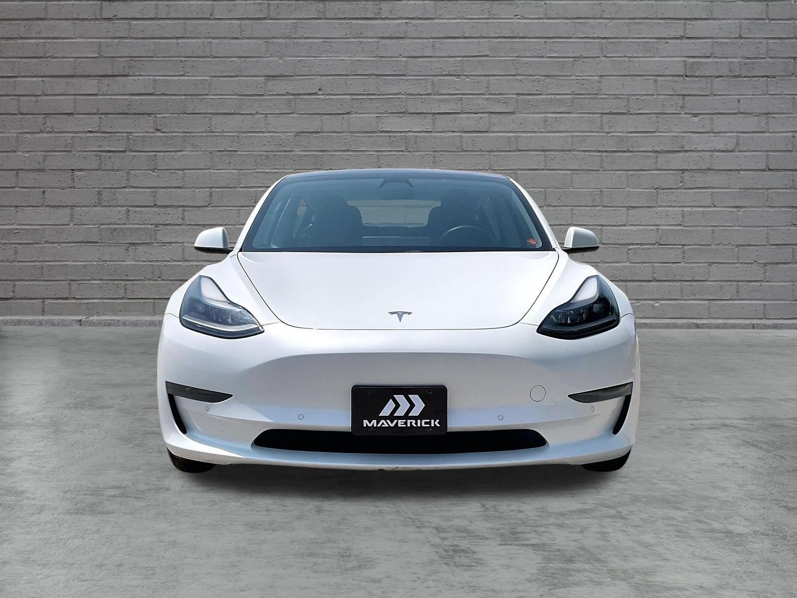 Used 2021 Tesla Model 3 Standard Range Plus RWD image 2