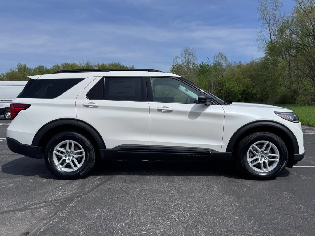 New 2026 Ford Explorer Active AWD/4WD image 7