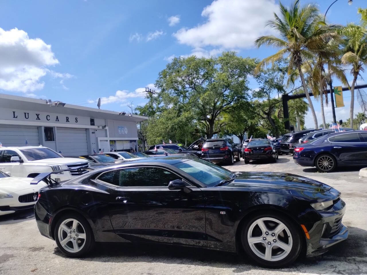 Used 2016 Chevrolet Camaro LT image 13