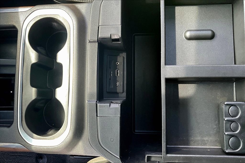 Used 2022 Chevrolet Silverado 2500 High Country image 33