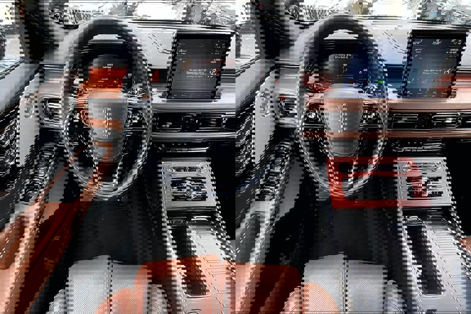 Used 2023 Lincoln Aviator Reserve w/ Equipment Group 201A image 6