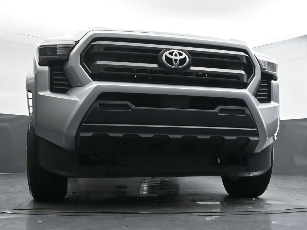 Used 2025 Toyota Tacoma SR image 35