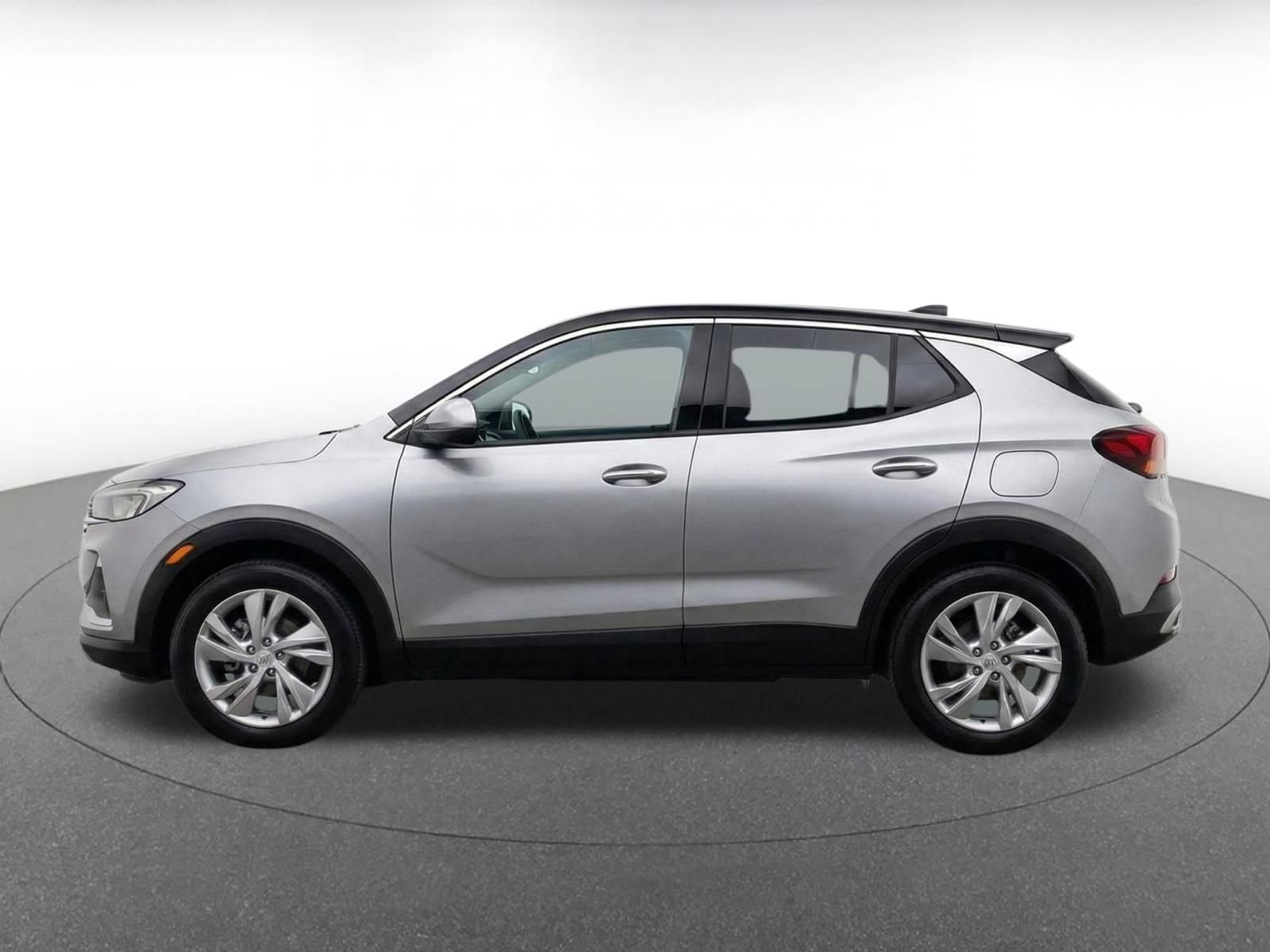 Used 2025 Buick Encore GX Preferred AWD/4WD image 4