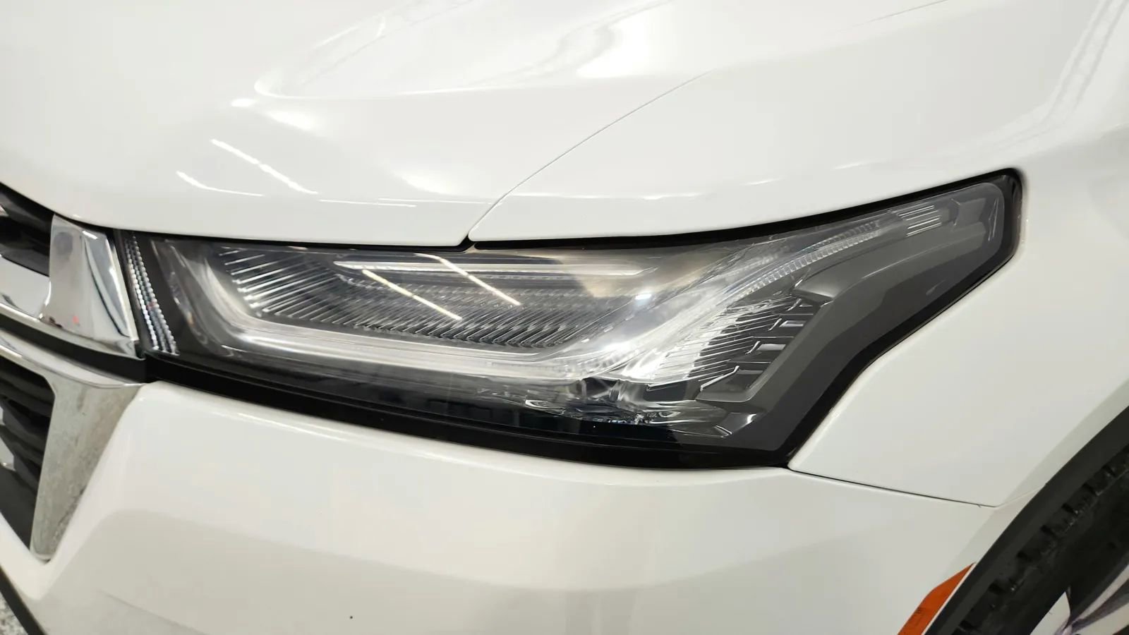 Used 2023 Chevrolet Traverse LT w/ LT Premium Package image 14