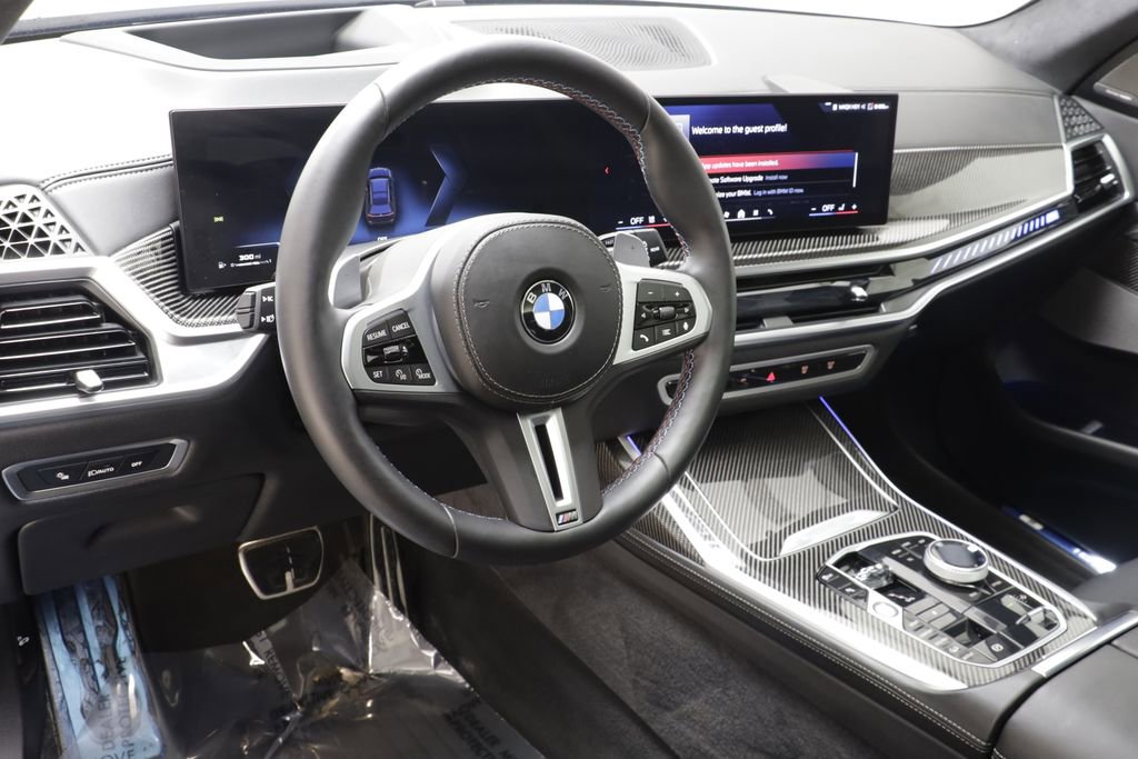 Certified 2026 BMW X7 M60i image 7