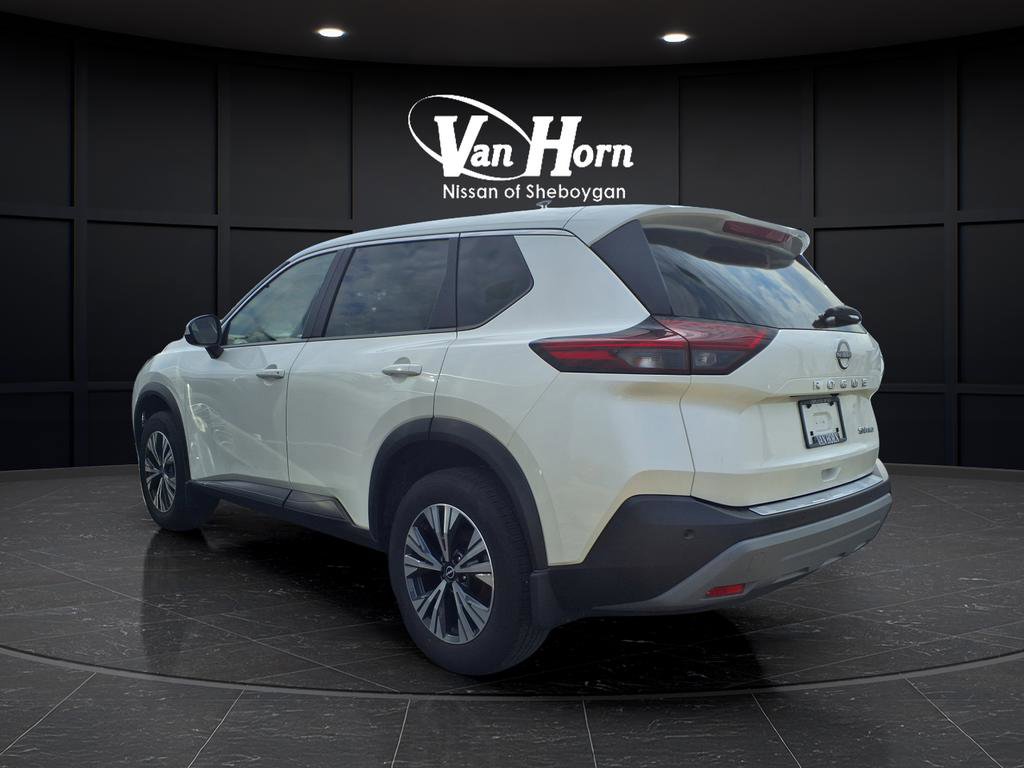 Used 2023 Nissan Rogue SV image 5