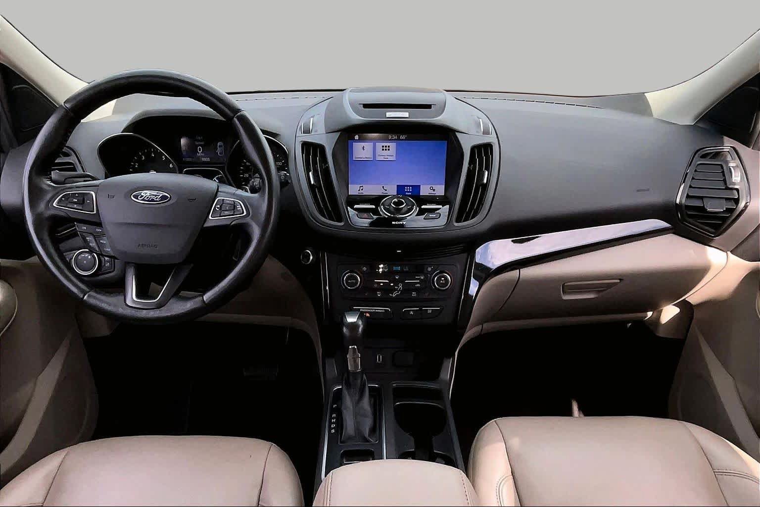 Used 2017 Ford Escape Titanium FWD image 14