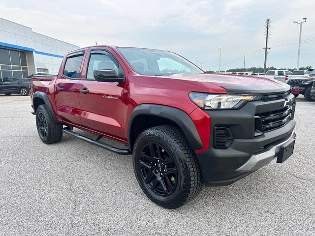 Used 2024 Chevrolet Colorado Trail Boss AWD/4WD image 8