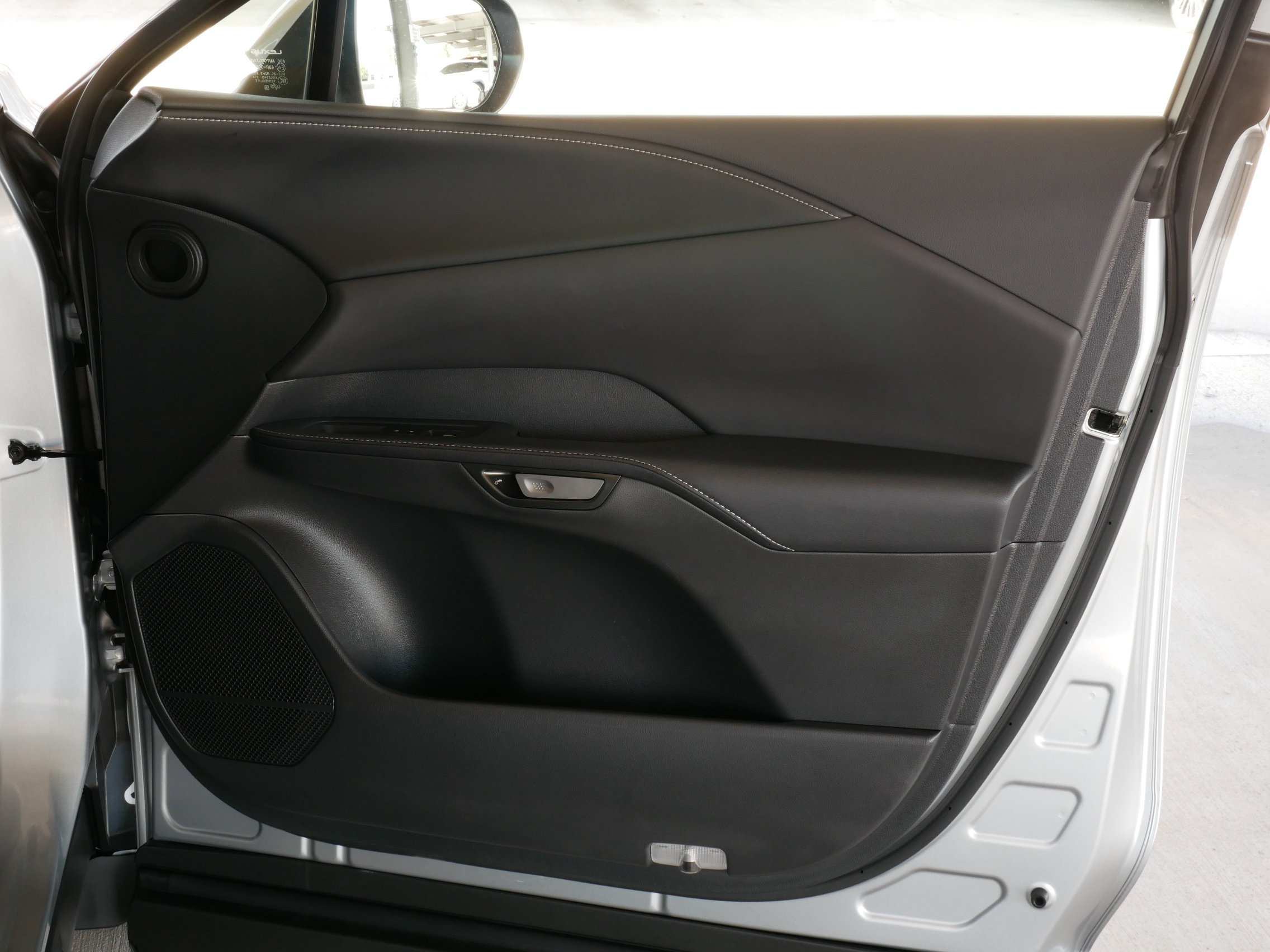 Certified 2025 Lexus RX 350 Premium w/ Accessory Package FWD image 12