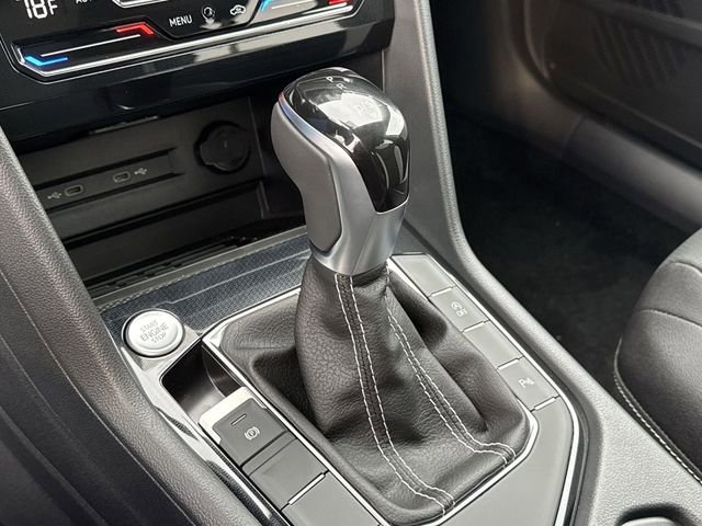 New 2026 Volkswagen Taos SEL image 13