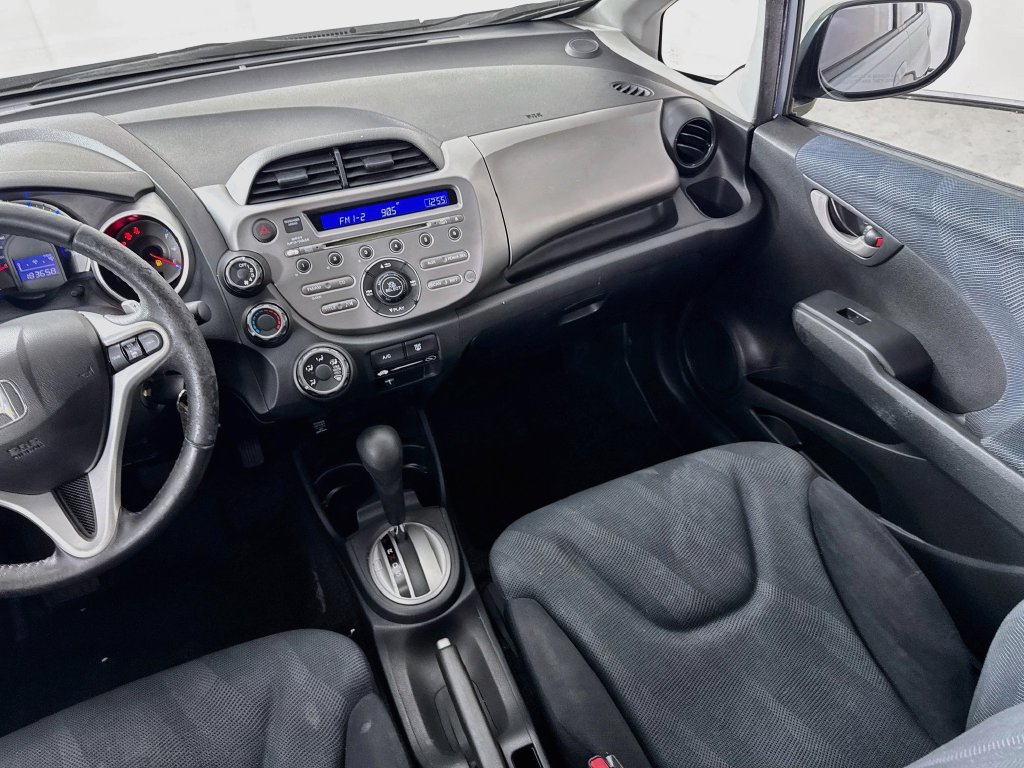 Used 2011 Honda Fit Sport image 25