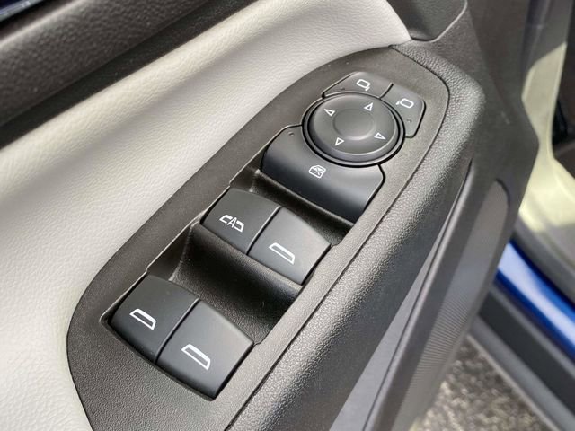 Used 2023 Chevrolet Equinox LS w/ LS Convenience Package image 19