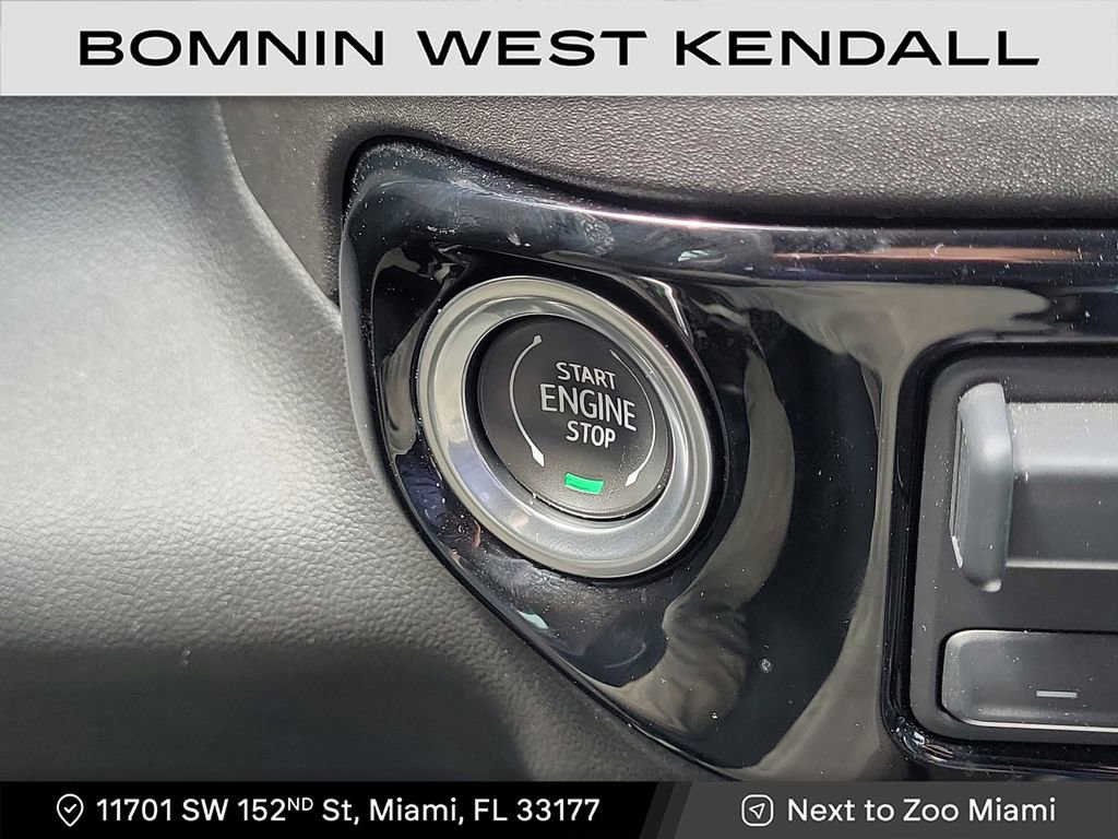 Used 2023 Chevrolet Silverado 1500 RST image 15