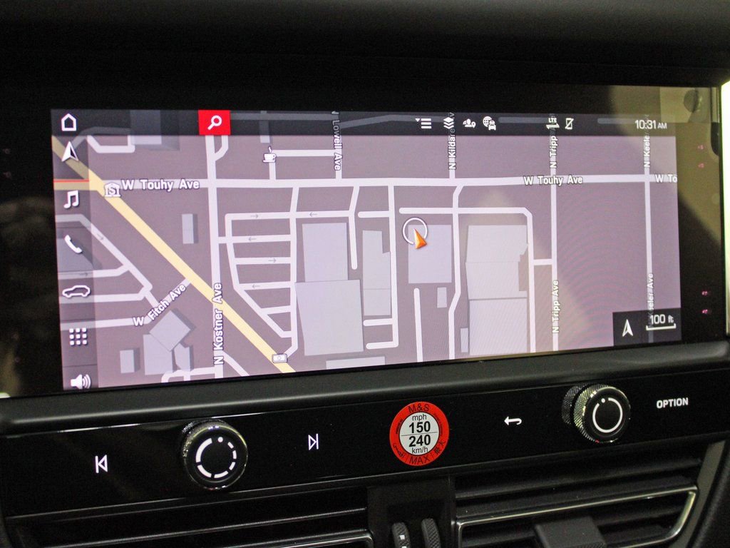 Certified 2025 Porsche Macan image 28