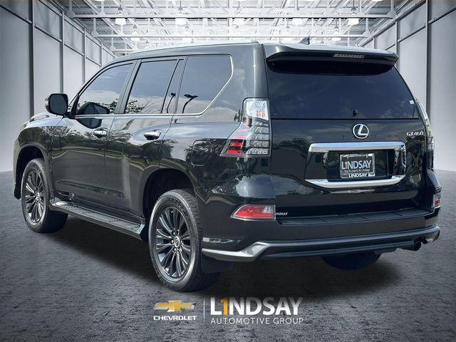Used 2023 Lexus GX 460 Luxury w/ Sport Design Package AWD/4WD image 4
