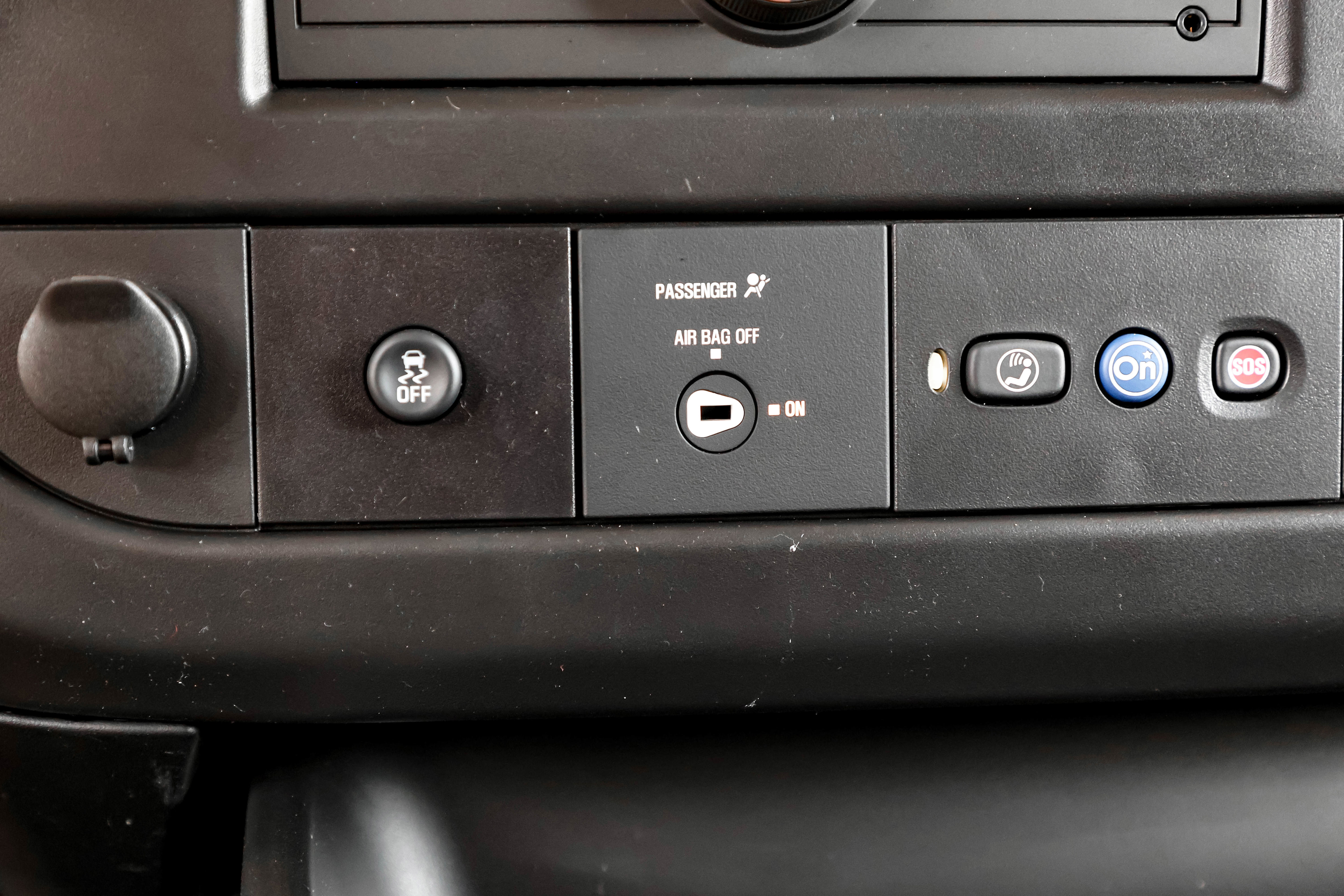 New 2025 GMC Savana 3500 w/ Driver Convenience Package image 24