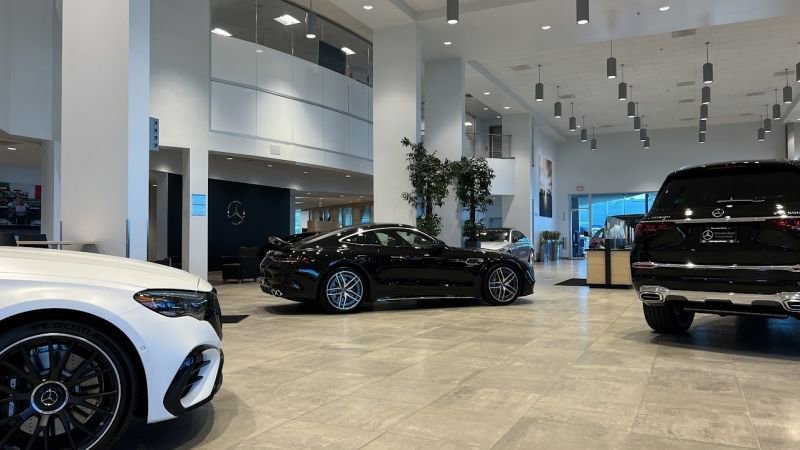 Certified 2025 Mercedes-Benz GLB 250 image 39