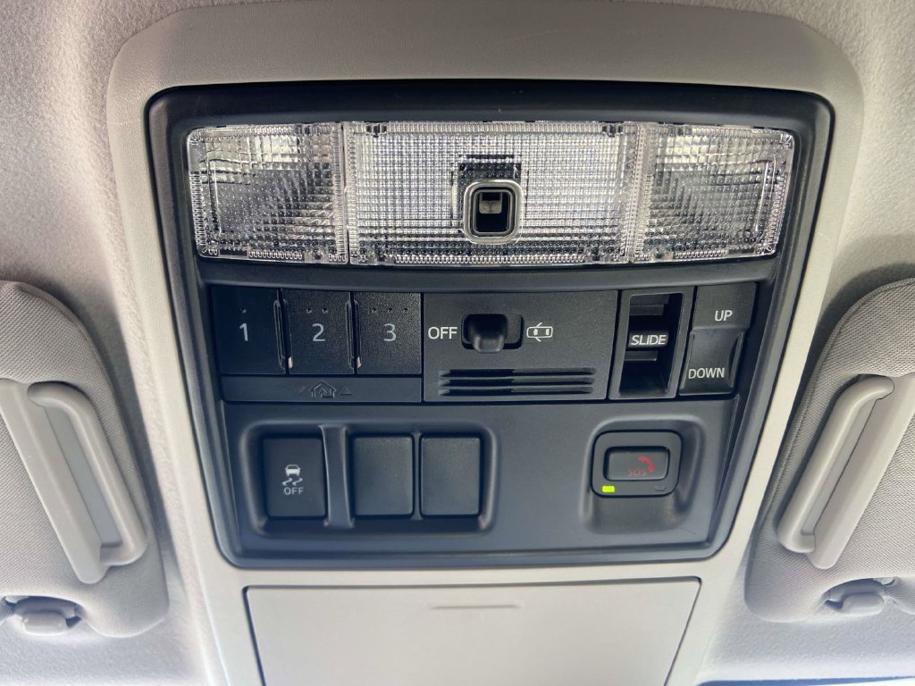 Used 2023 Toyota 4Runner SR5 Premium w/ Moonroof Package RWD image 23