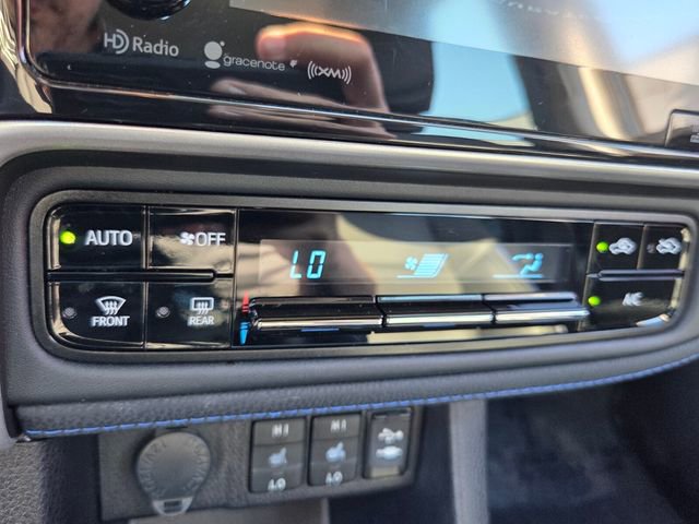 Used 2019 Toyota Corolla XSE image 26