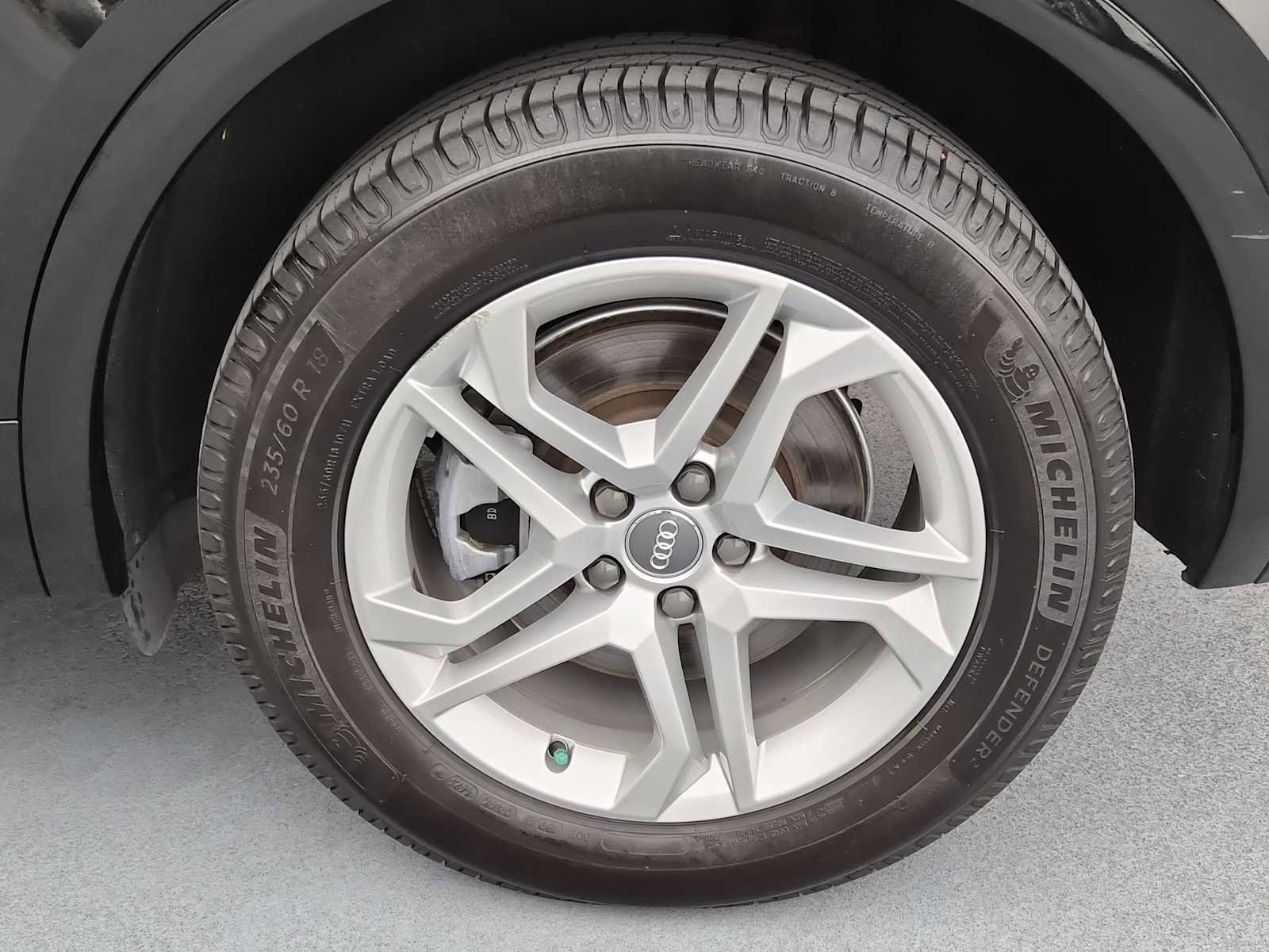 Used 2018 Audi Q5 2.0T Premium image 12