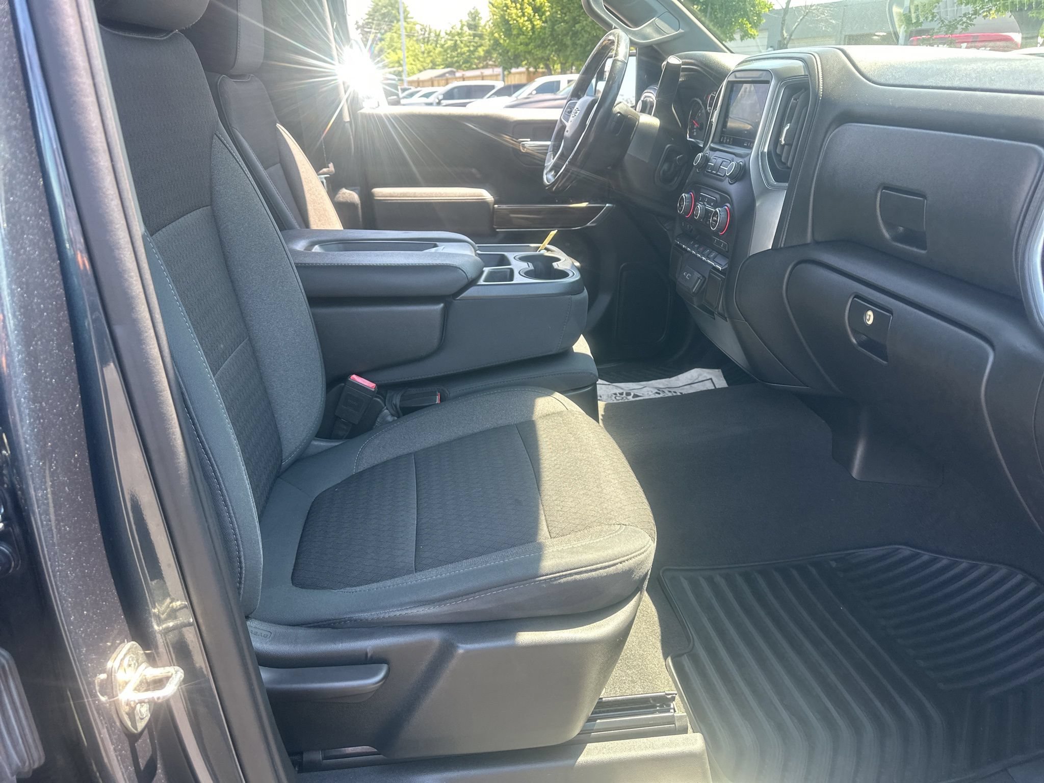 Used 2019 Chevrolet Silverado 1500 RST w/ All-Star Edition AWD/4WD image 12