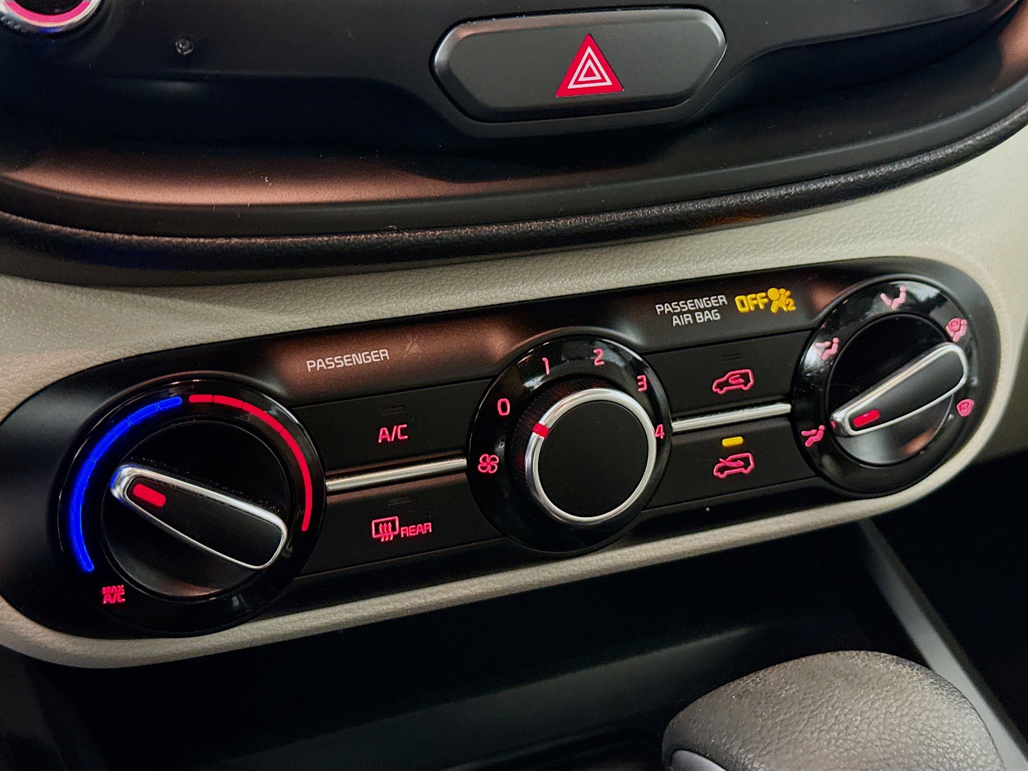 Used 2020 Kia Soul S image 17