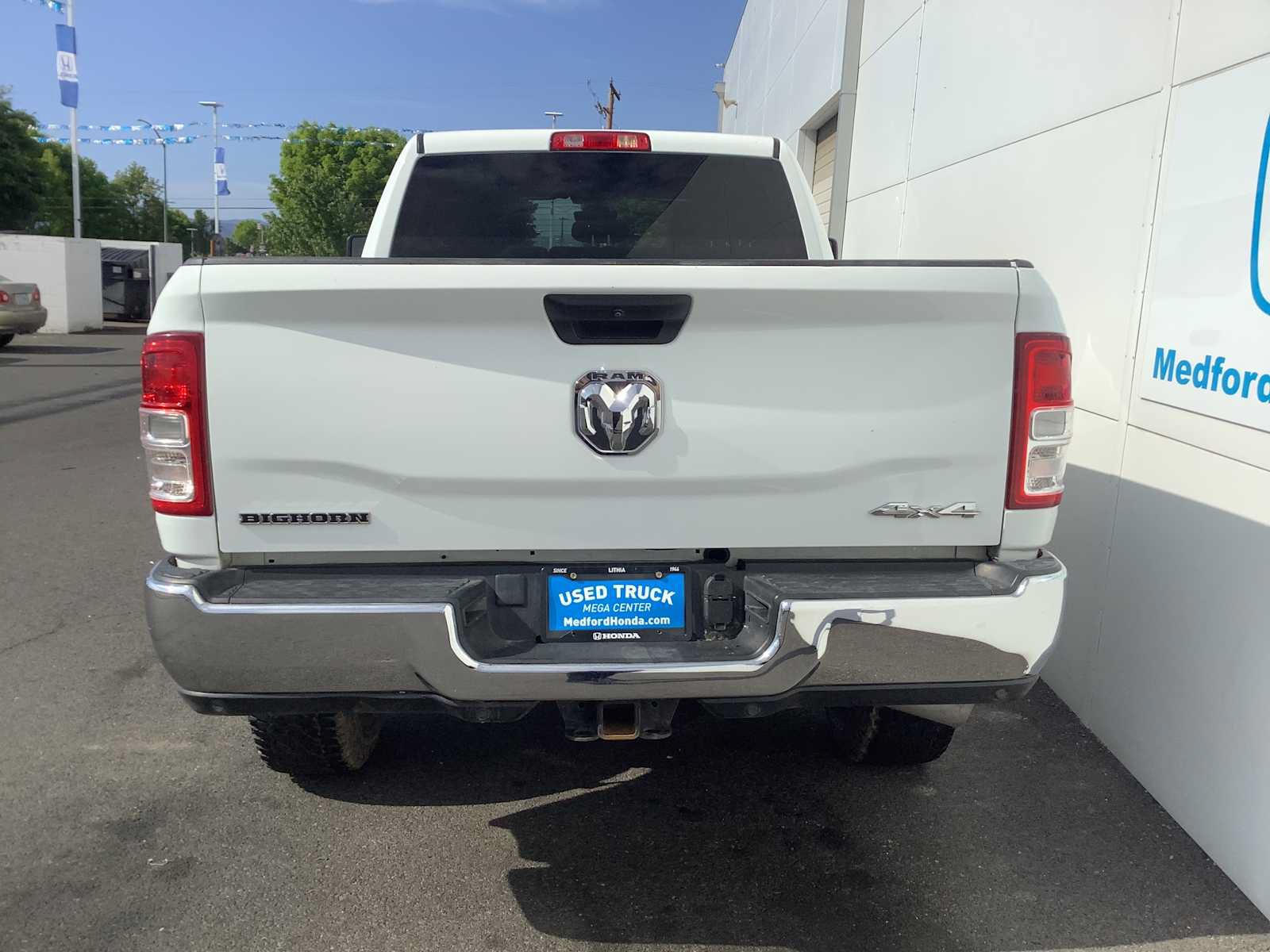 Used 2024 RAM 2500 Big Horn w/ Off Road Package AWD/4WD image 5