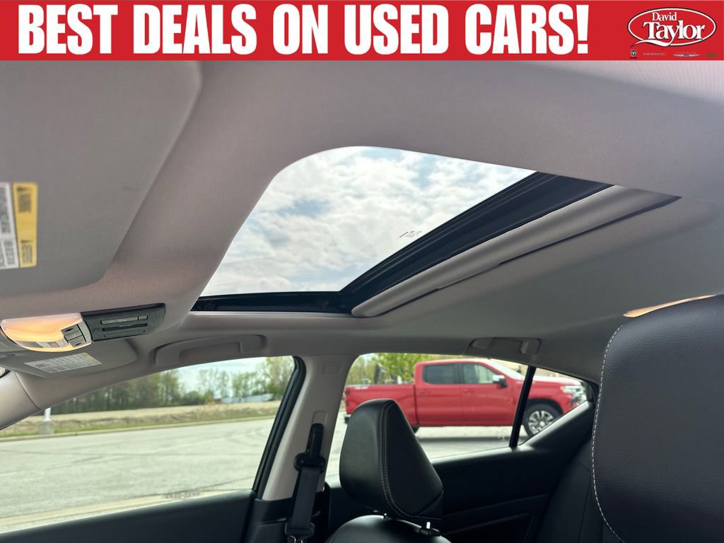 Used 2023 Nissan Altima 2.5 SL FWD image 12