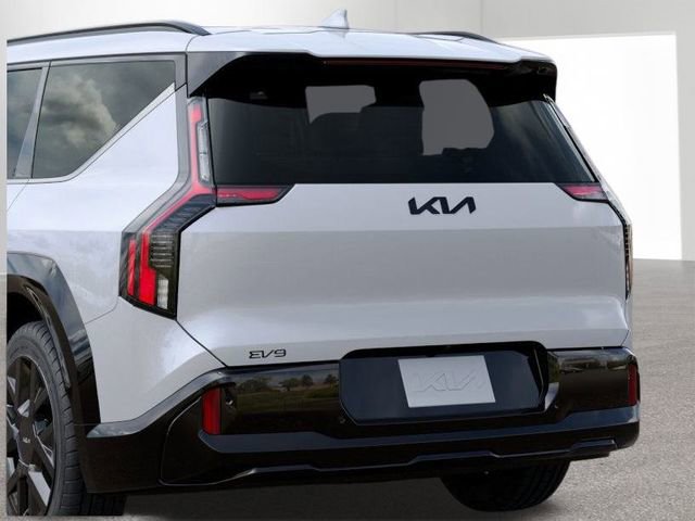 New 2026 Kia EV9 Land w/ Nightfall Edition Package AWD/4WD image 13