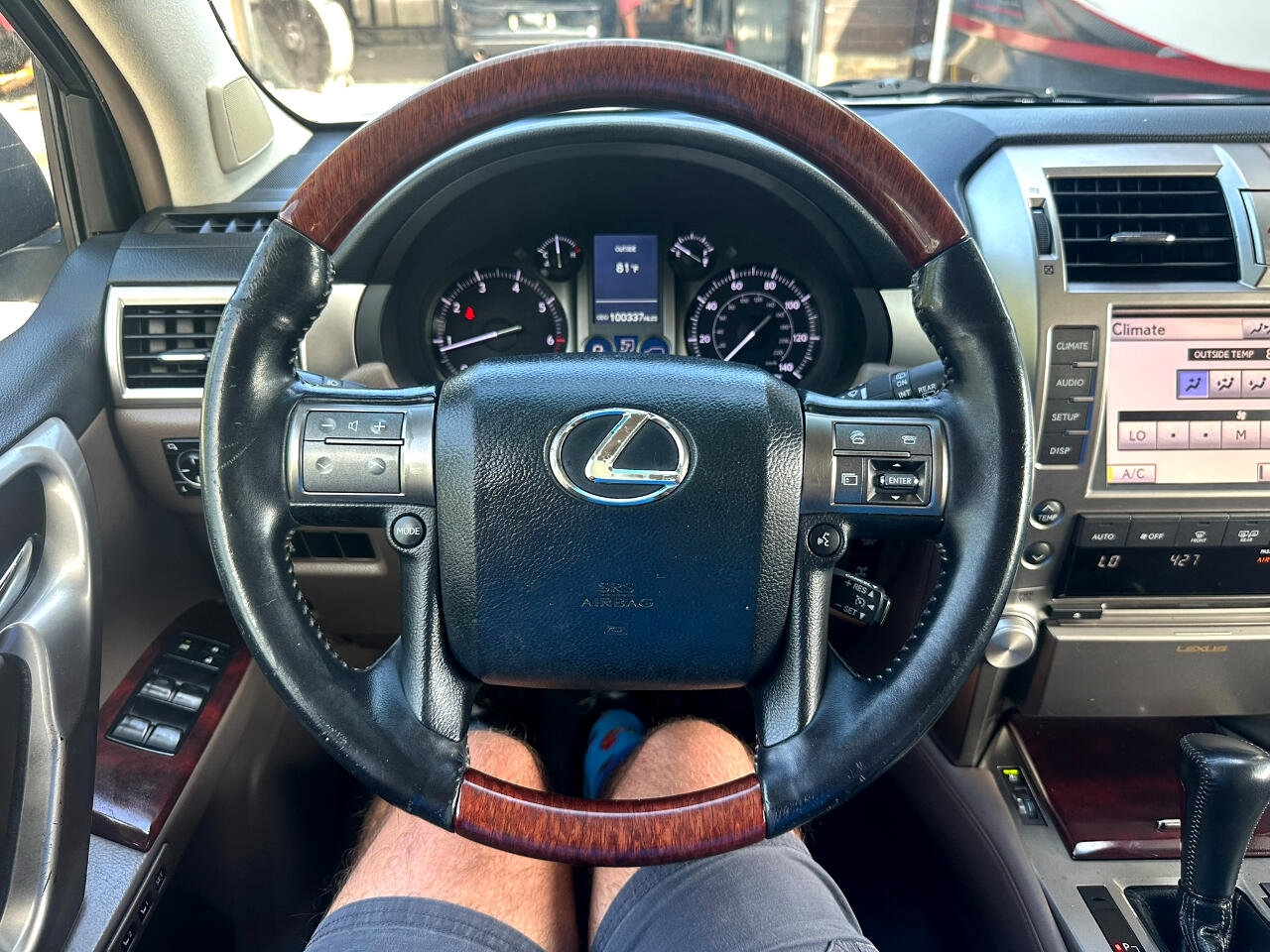 Used 2012 Lexus GX 460 w/ Comfort Plus Pkg image 37