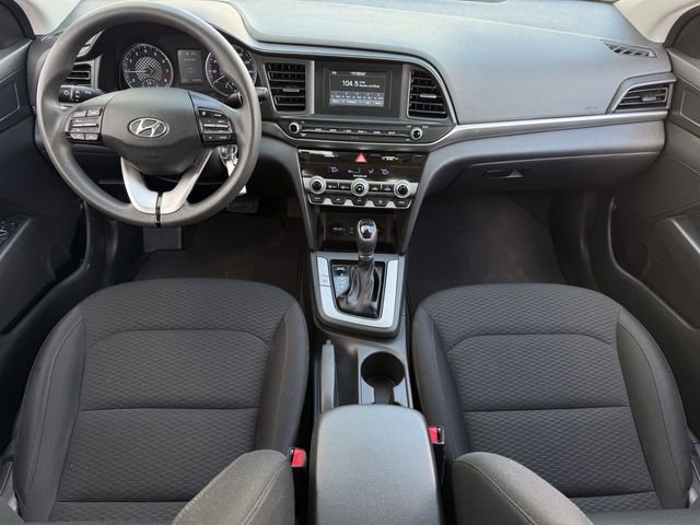 Used 2020 Hyundai Elantra SE w/ Cargo Package (C1) FWD image 10