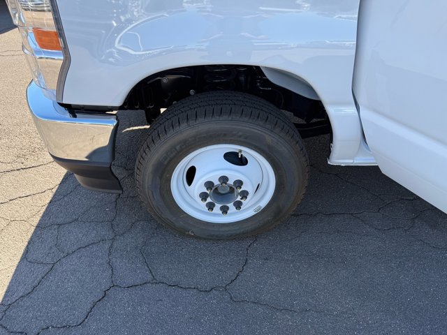 New 2026 Ford E-350 and Econoline 350 Super Duty w/ Power Equipment Group image 27